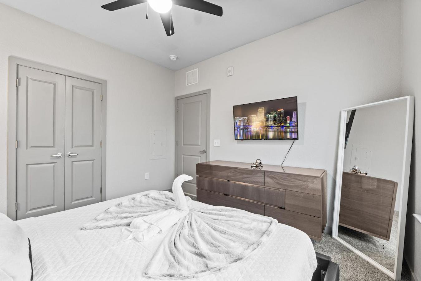 Tropicana Field 1 Bed In Downtown St Pete With Free Parking Αγία Πετρούπολη Εξωτερικό φωτογραφία