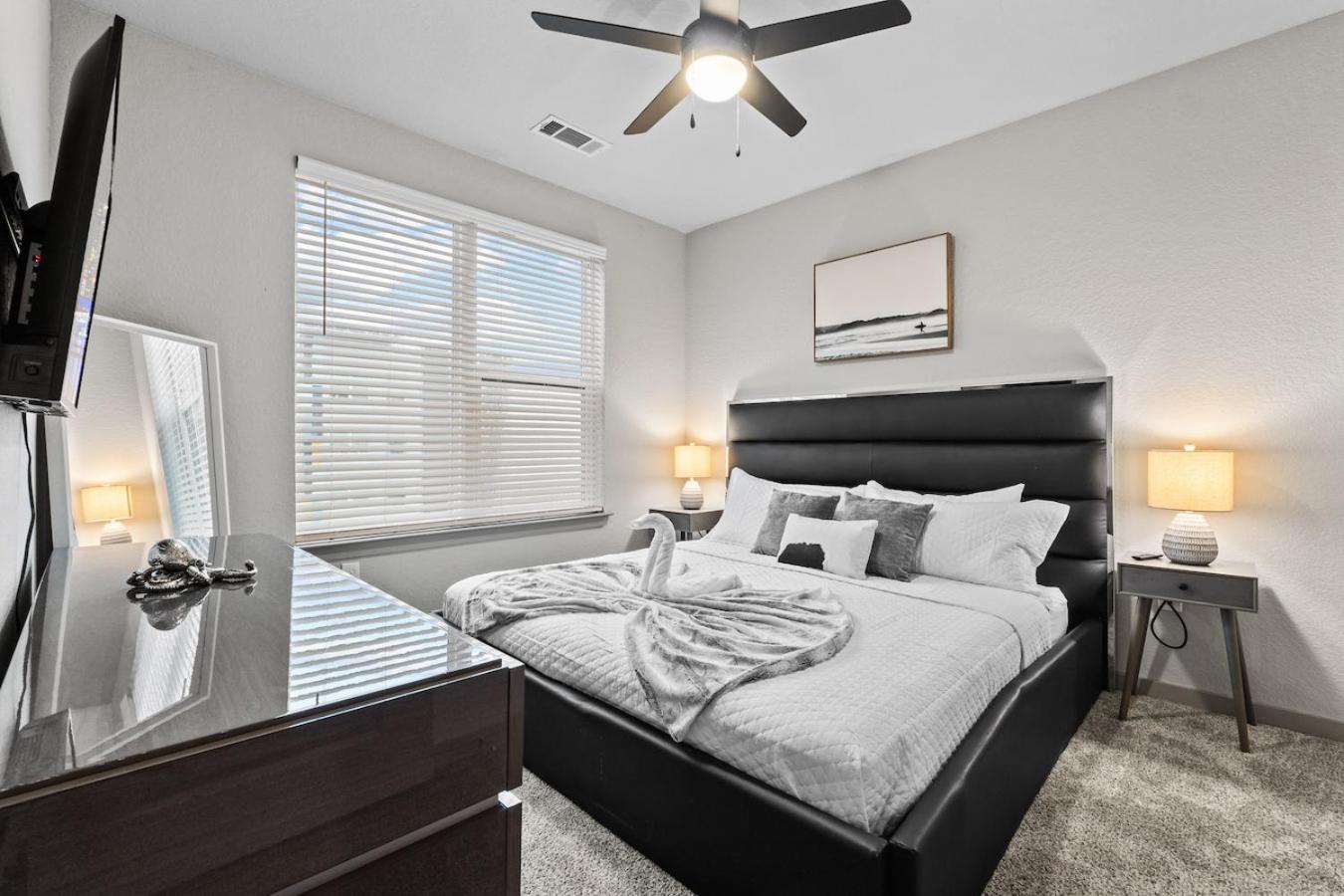 Tropicana Field 1 Bed In Downtown St Pete With Free Parking Αγία Πετρούπολη Εξωτερικό φωτογραφία