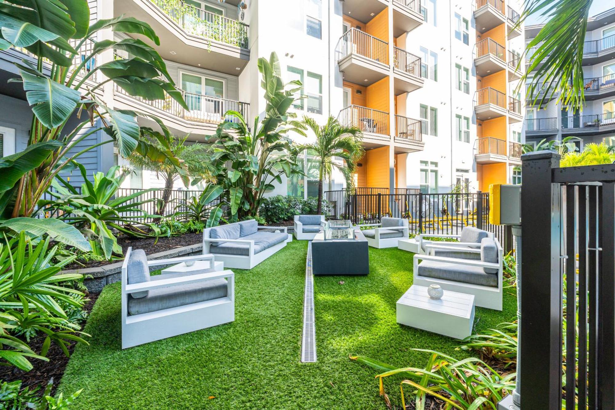 Tropicana Field 1 Bed In Downtown St Pete With Free Parking Αγία Πετρούπολη Εξωτερικό φωτογραφία